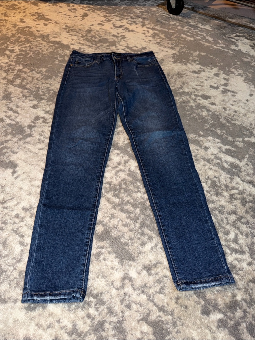 Kancan Size 9/28 Skinny Jeans
